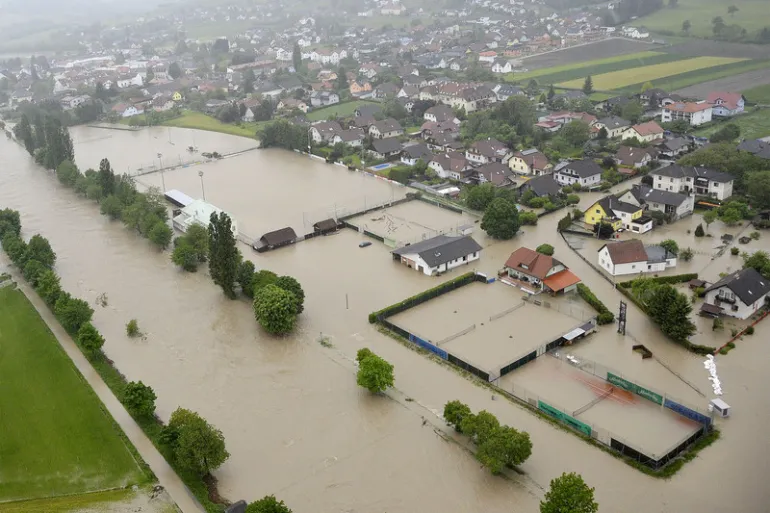 <i class="fas fa-water"></i> Naknada štete prouzrokovane poplavama  